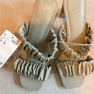 H&M Beige Ruffled Heeled Sandals
